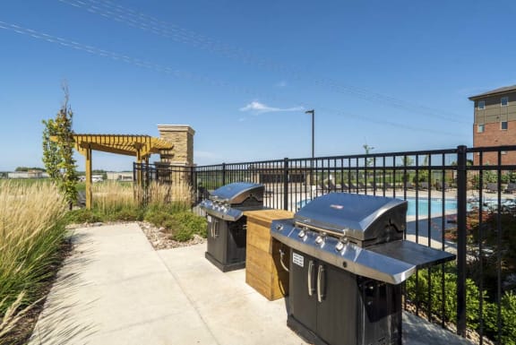 Outdoor grills at The Flats at 84 in southeast Lincoln NE 68516