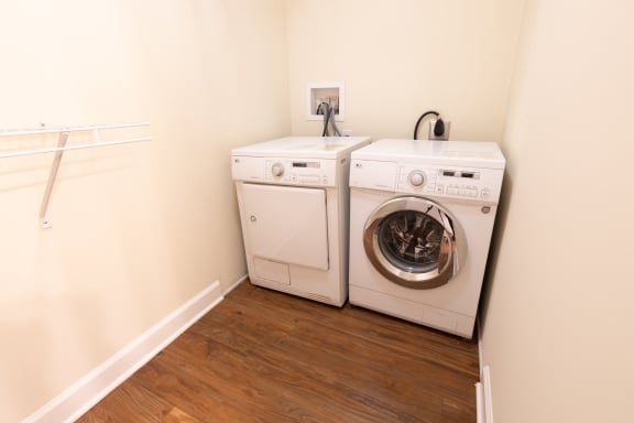 Full-Sized Washer And Dryer at Harness Factory Lofts and Apartments, Indianapolis