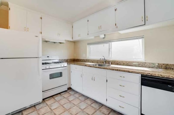 Open kitchen with window |  Bart Plaza in Castro Valley, CA 94546