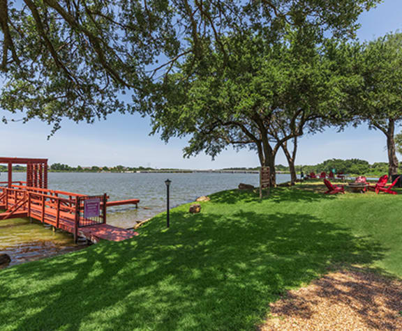 Pier at lake with seating