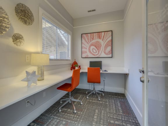 Business Center With Modern Amenities at Nickel Creek Apartments, 3702 204th St SW, Lynnwood