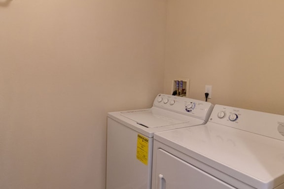 Apartments with In-unit washer and dryers