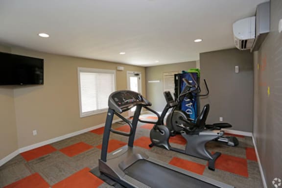 apartments with fitness centers included