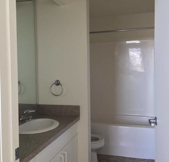 Photo Gallery The Historic LaSalle Apartments Downtown Toledo, OH