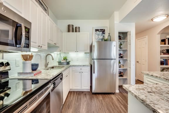 Spacious Apartment Layouts at Windsor at Meridian, 9875 Jefferson Parkway, CO