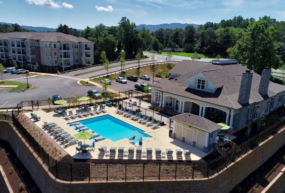 Aerial View of pool and clubhouse at Fifth Street Place Apartments, Virginia