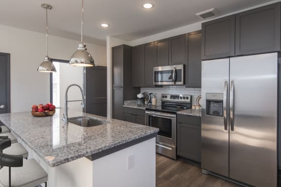 Chef-Inspired Kitchens Chef-Inspired Kitchens at The Jamestown Apartment Flats, Richmond, VA, 23224