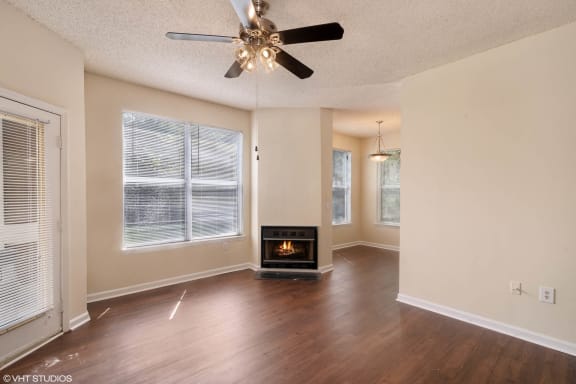 Living Area With Fireplace at Cedar Springs Apartments, Raleigh, North Carolina