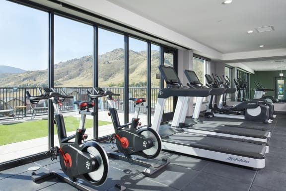 gym with amenities at epoque golden apartments
