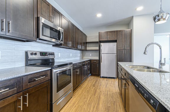 Chef-Inspired Kitchens at The Fitzroy San Marcos Apartments, Texas
