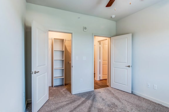 B2-Red Oak 2nd Bedroom B2-Red Oak 2nd Bedroom