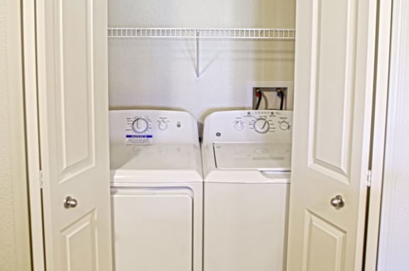 Convenient Full Size Washers and Dryers at Chase Creek Apartment Homes in Huntsville, AL 35811