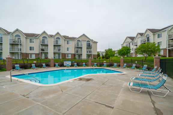 Pool With Large Sundeck and Wi-Fi at Black Sand Apartment Homes in Lincoln, NE