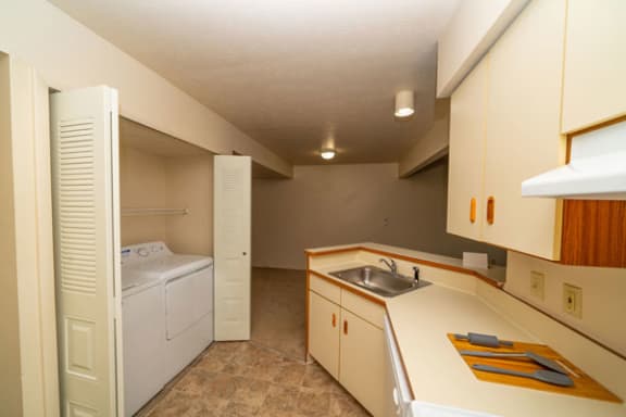 Convenient Washer/Dryer Sets at North Pointe Apartments in Elkhart, IN