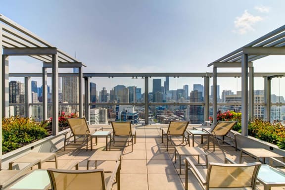 Garden Trellis with City Skyline and Lake Michigan Views at Eight O Five Apartments