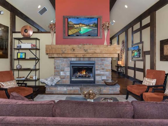 Fireplace Lounge at Berkshire Aspen Grove, Littleton, CO