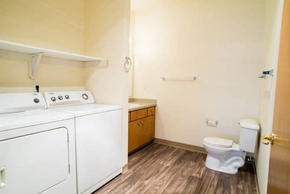 Washer & Dryer In Every Apartment at Redwood Acres, Vancouver, 98661