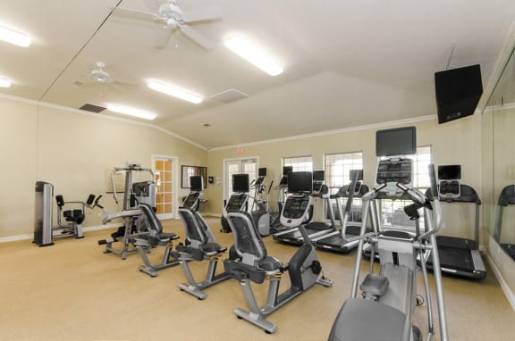 Fitness-Center at Mansions at Briggs Ranch, San Antonio, 78245