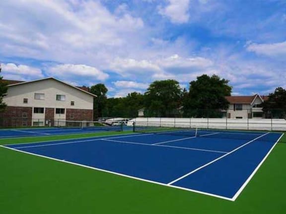 View of Apartment Complexes with Tennis Courts : r/AskNYC - Reddit