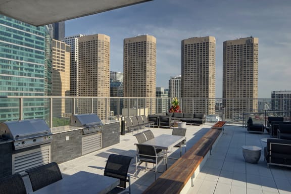 Outdoor Grilling Stations at Catalyst, Chicago, IL,60661