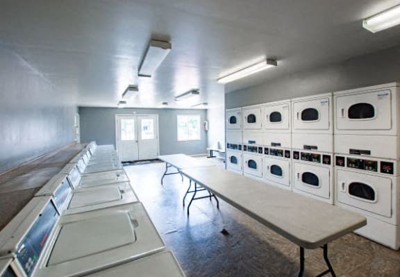 Bright Laundry Room at Fountainview Apartments, Indiana, 46226