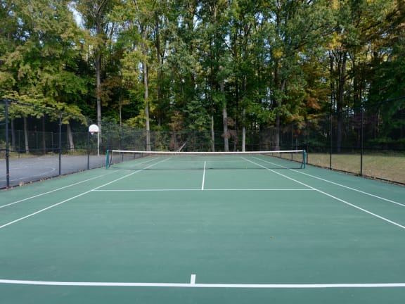 Tennis Court at Woodsdale Apartments, Abingdon, 21009