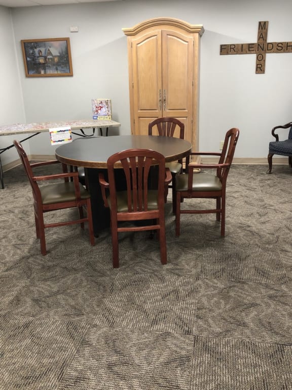 Friendship Manor Apartments Apartment and Community Amenities