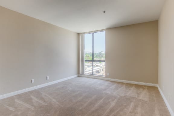 Carpeted Bedroom at La Vista Terrace, Hollywood, CA