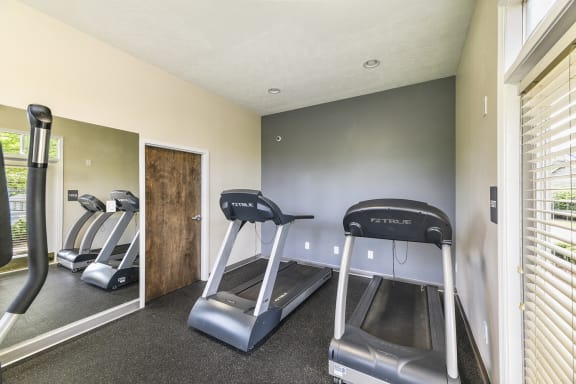 Running Machines at Patchen Oaks Apartments, Lexington, KY