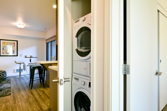 Thumbnail 16 of 16 - Stackable Washer/Dryer