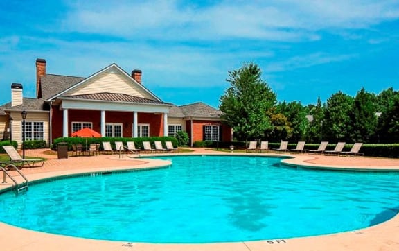 Beautiful Swimming Pool at Veranda property LLC, Lawrenceville