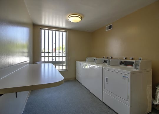 Laundry at Wellesley Crescent, California, 94062