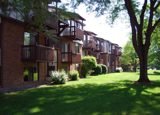 Apartments for Rent in Jackson, Michigan | Granada Apartments