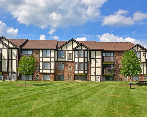 Charter Oaks Apartments EBrochure