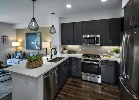 Photos and Video of Purl Apartments in San Diego, CA