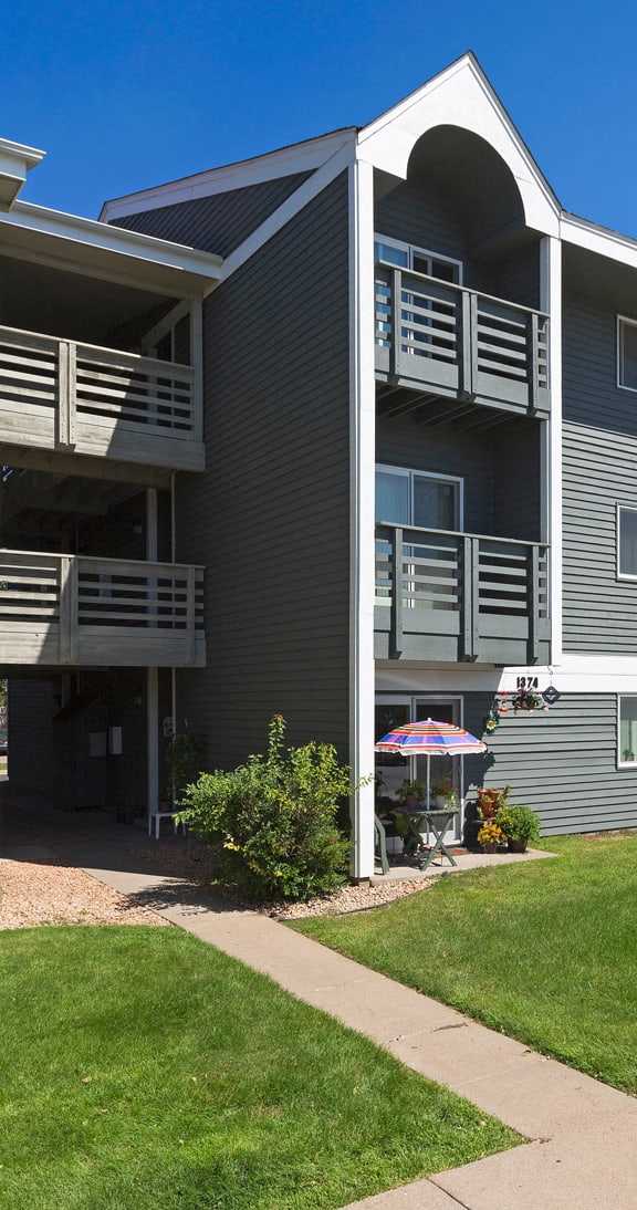 The Kendrick Apartments For Rent in St. Paul, MN Building Exterior
