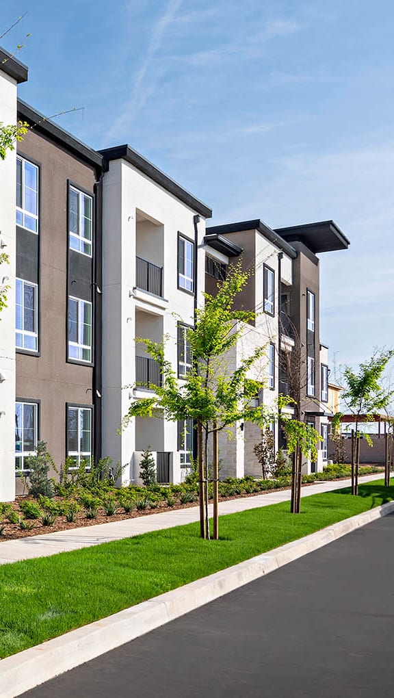 The Residences At The Row Luxury Apartments In Fresno Ca