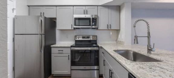 Apartments for Rent in St. Petersburg, FL | Promenade at Carillon