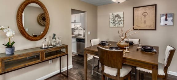 Dining space at Castilian Apartments in Orlando, FL 