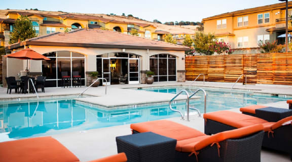 Pool and lounge chairs l Lesarra Apartment in El Dorado Hills Ca