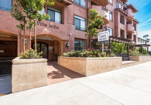 Villa Sofia Homes | Apartments in Sherman Oaks, CA