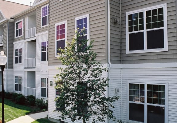 Woodlands At Abington Station Apartments In Abington Ma