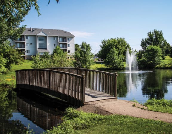 Valley Pond Apartments in Apple Valley, MN Nature