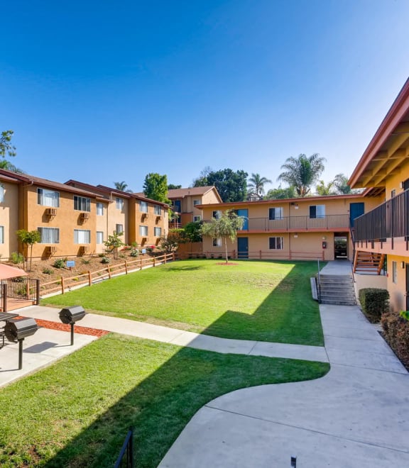 Apartments for Rent in San Marcos CA Vista Flores Apartments