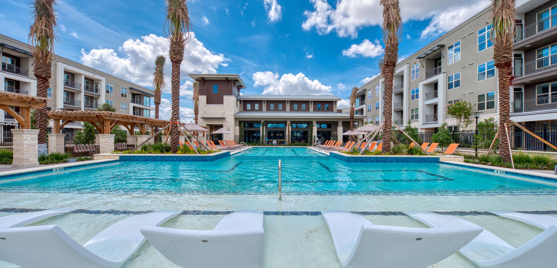 The Rim, La Cantera Parkway, San Antonio, TX, USA