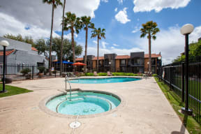 Pool and spa at Casa Bella Apartments in Tucson AZ 4-2020