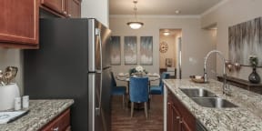 Fitted Montecito Pointe Kitchen in Las Vegas, NV Apartment Rentals for Rent