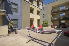 Courtyard are with seating l Metro 510 Apartments in Riverside Ca