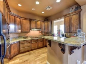 Apartments for Rent in Chico, CA - Eaton Village Kitchen