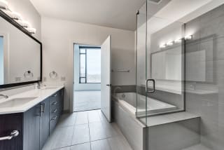 Penthouse bathroom Penthouse bathroom at Cirrus, Washington, 98121